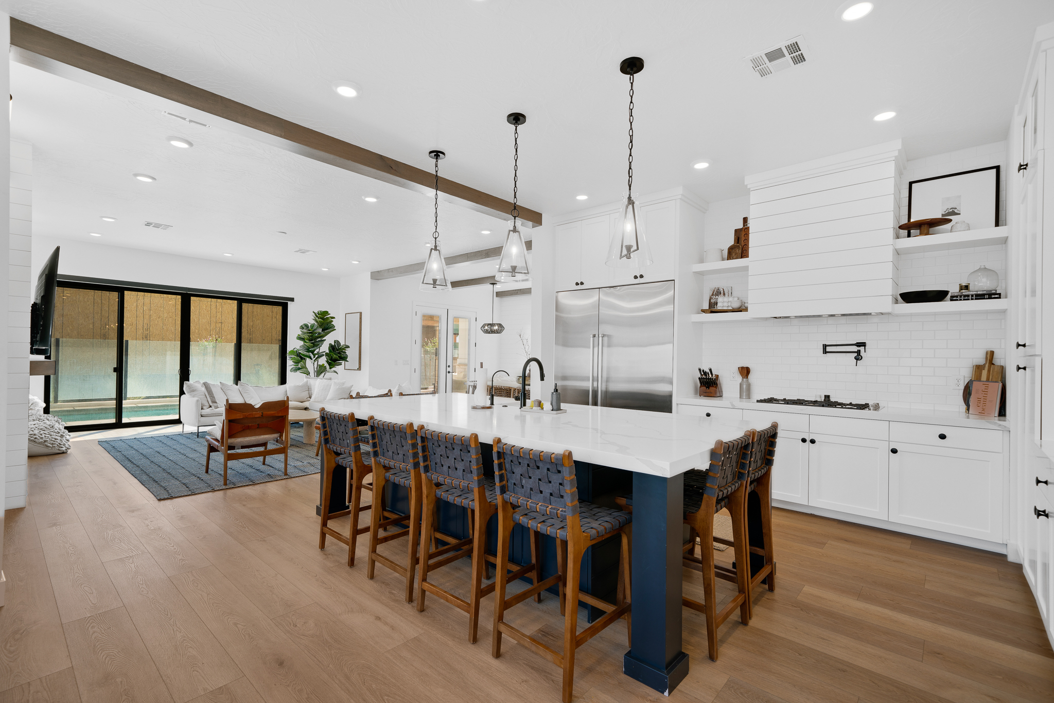 White Sands - Interior 4