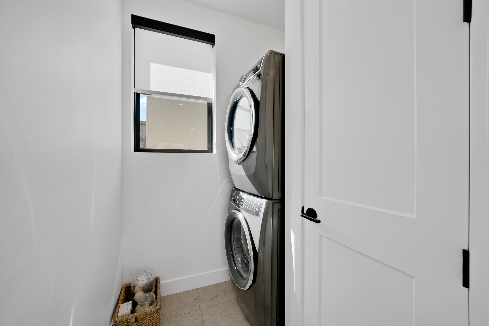 White Sands - Interior 3