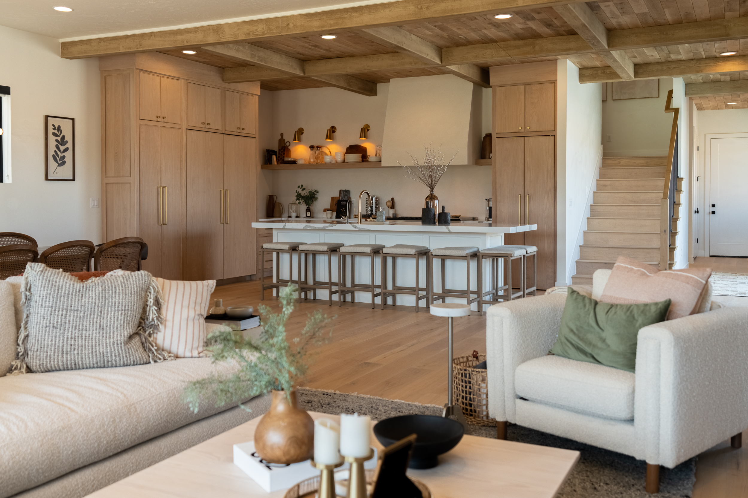 Cyan Heights - Interior 1