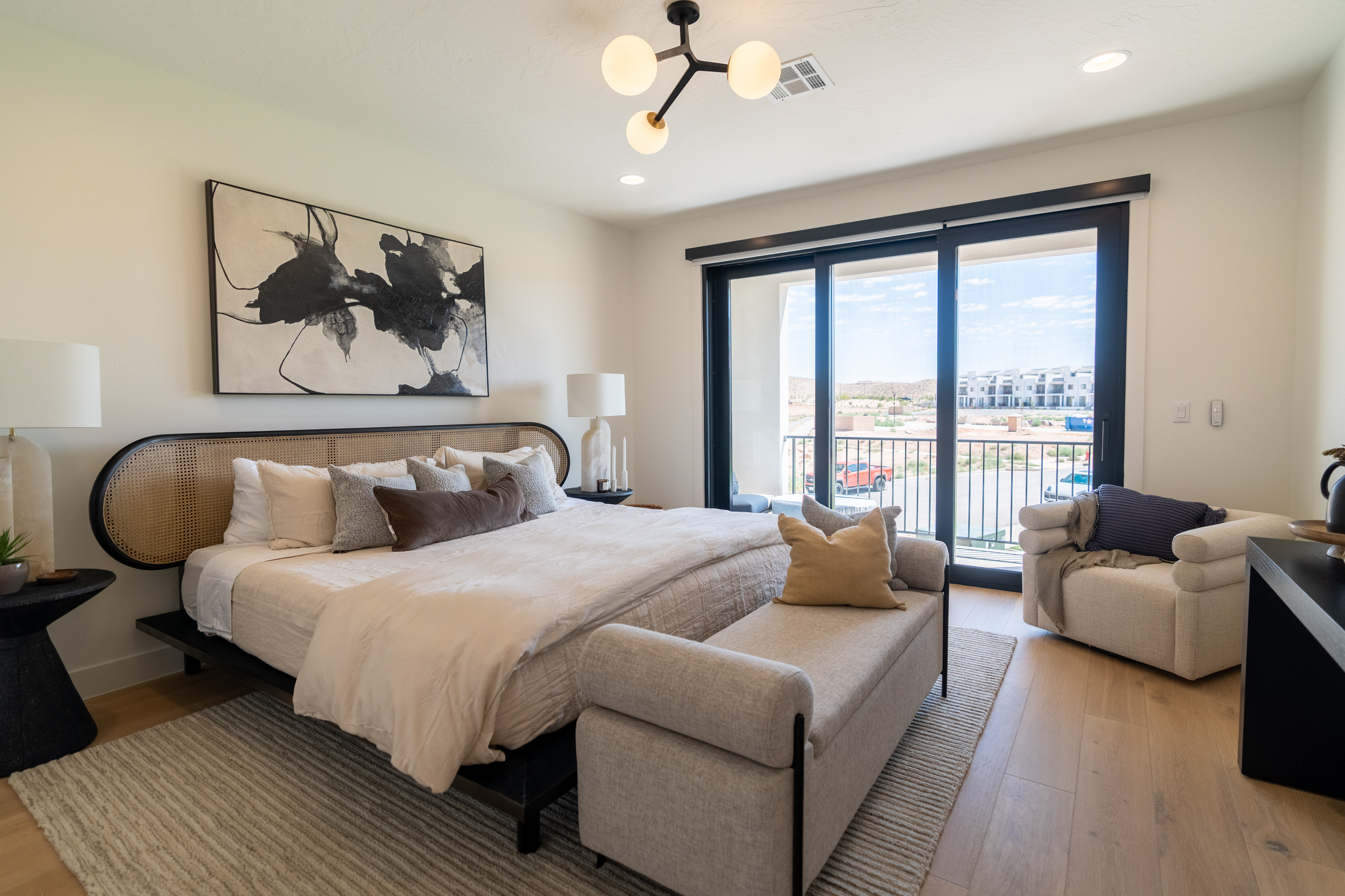 Cyan Heights - Interior 1