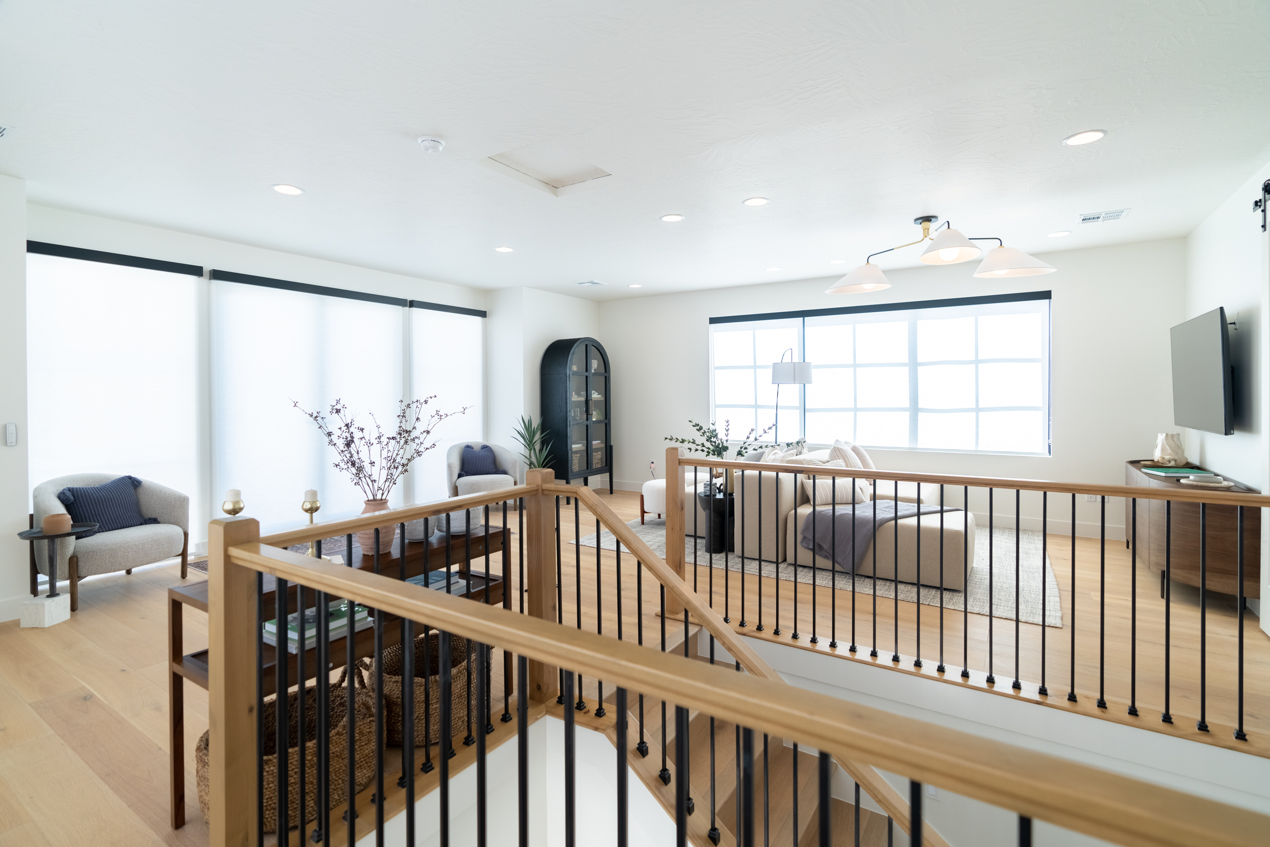 Cyan Heights - Interior 2