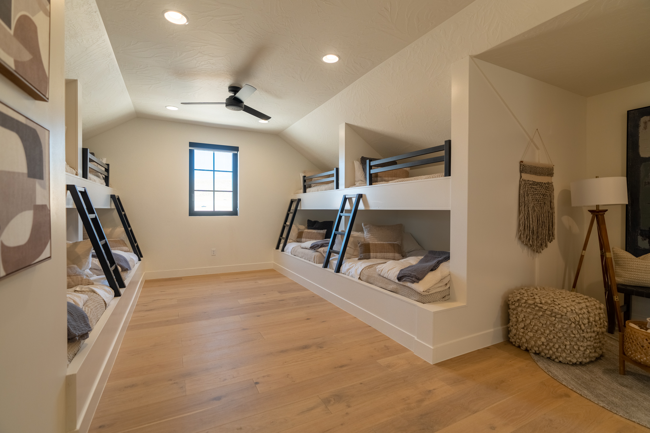 Desert Dream - Interior 5