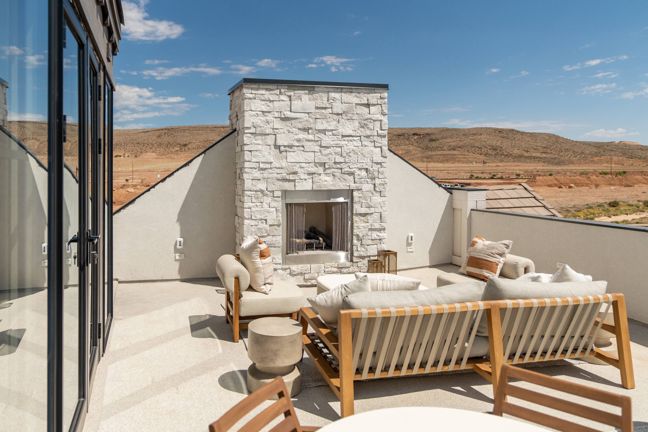 Desert Dream - Interior 1