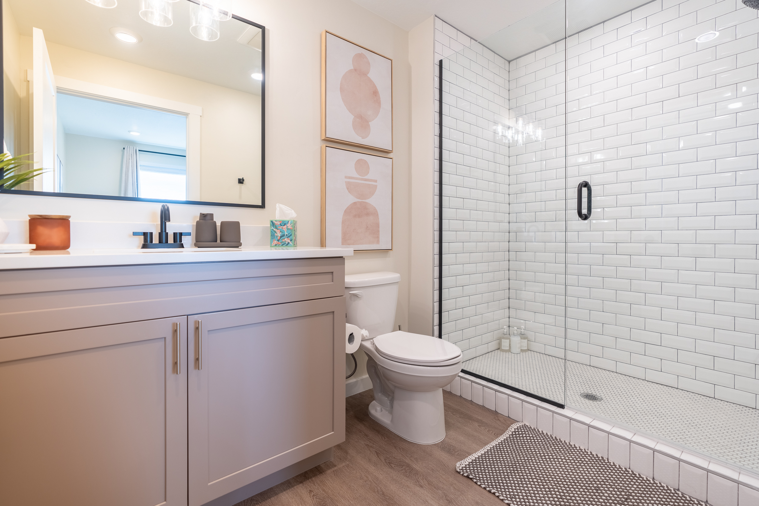 Desert Promenade - Interior 5