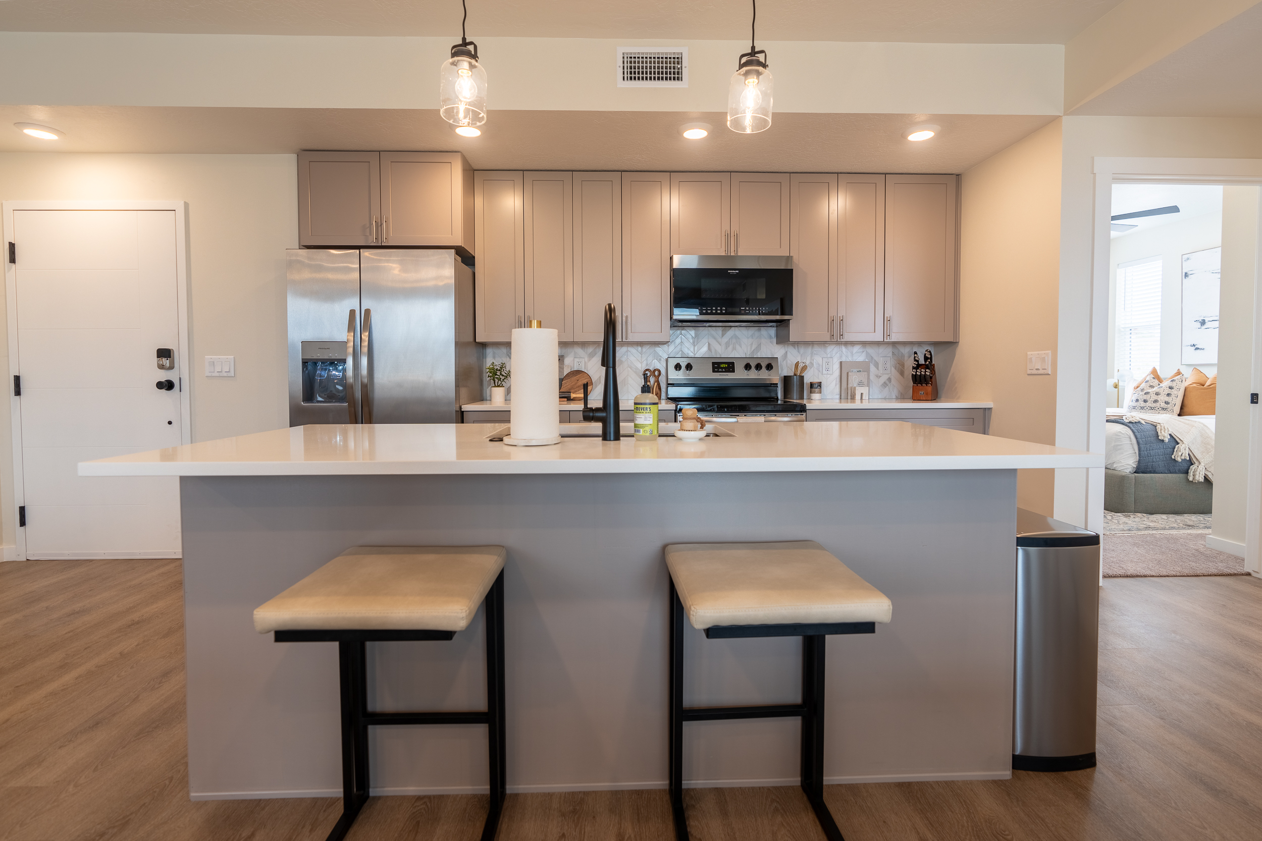 Desert Promenade - Interior 4