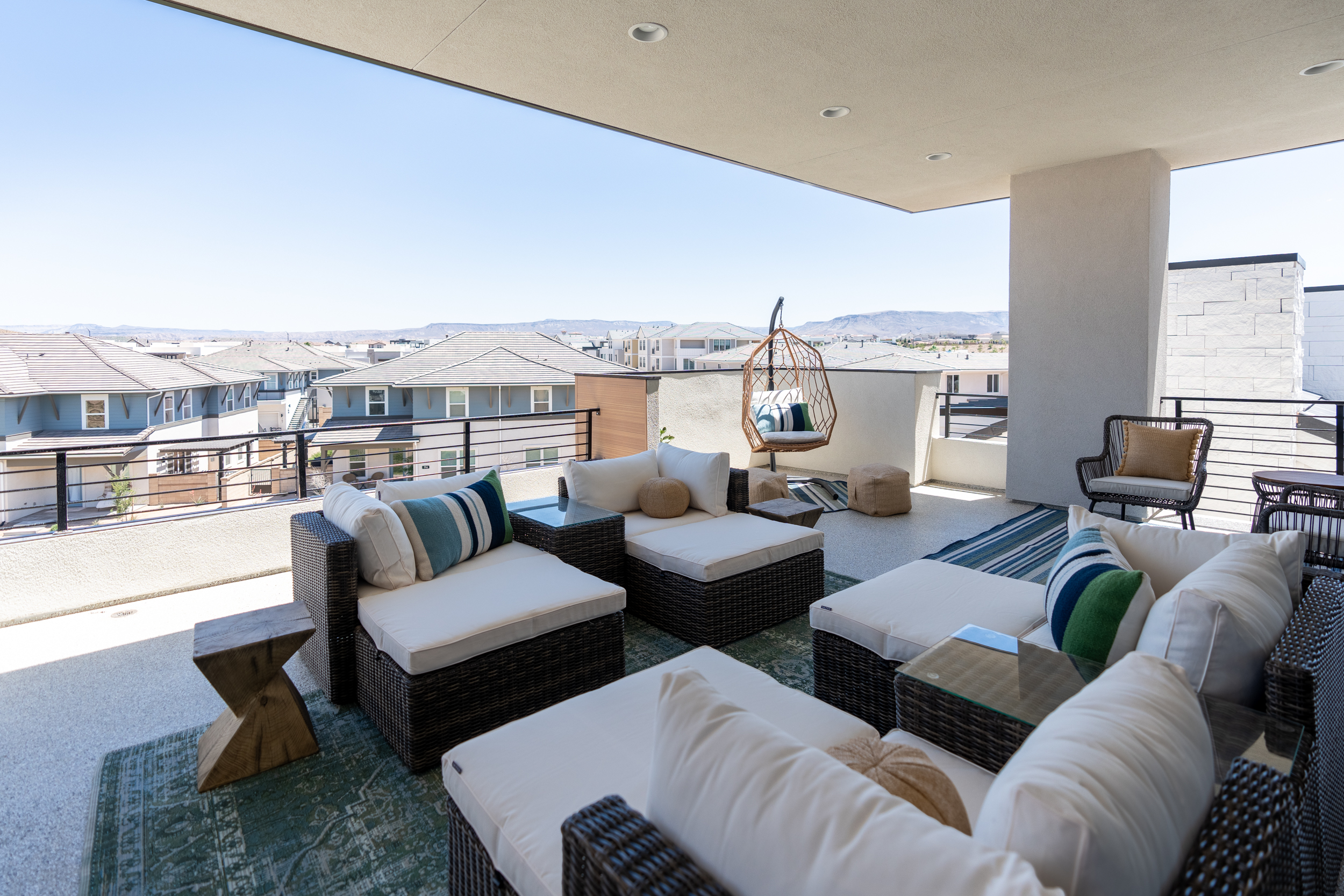 Desert Rey - Interior 2