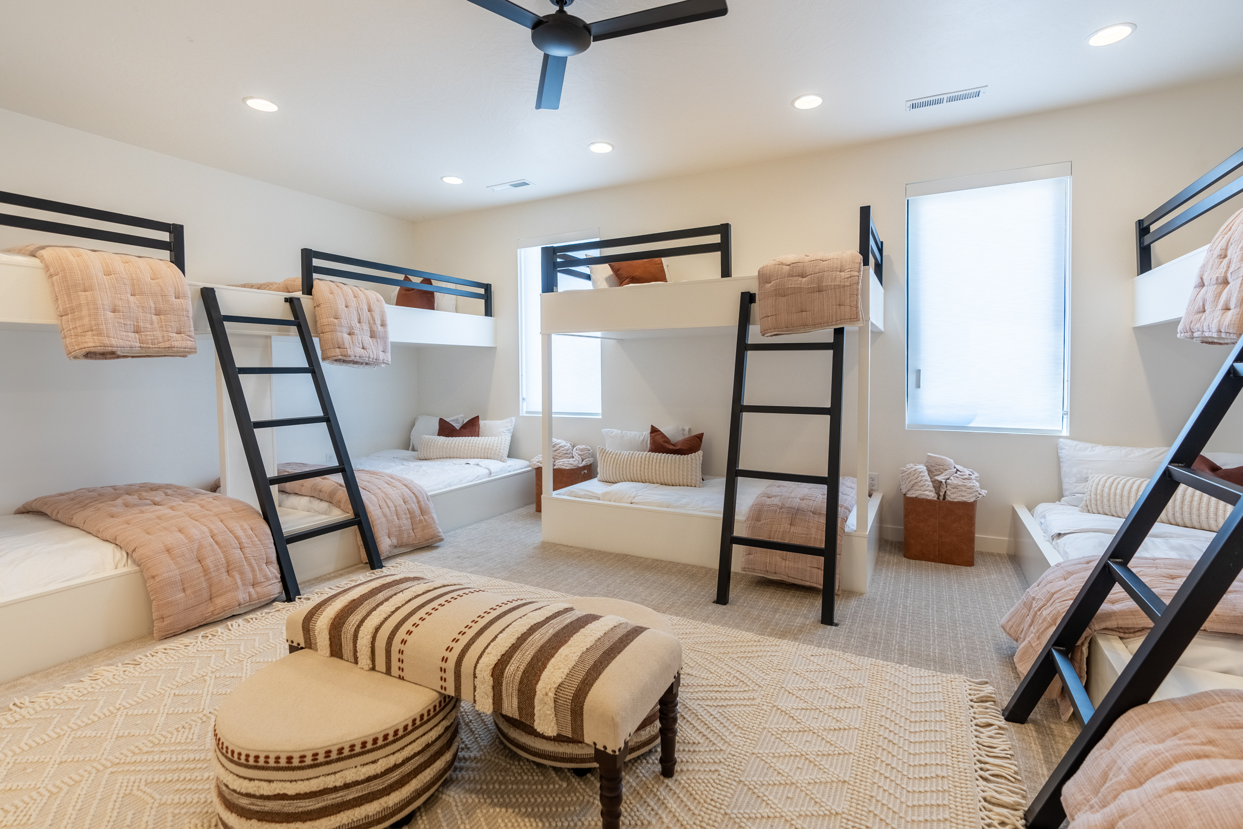 Desert Rey - Interior 5