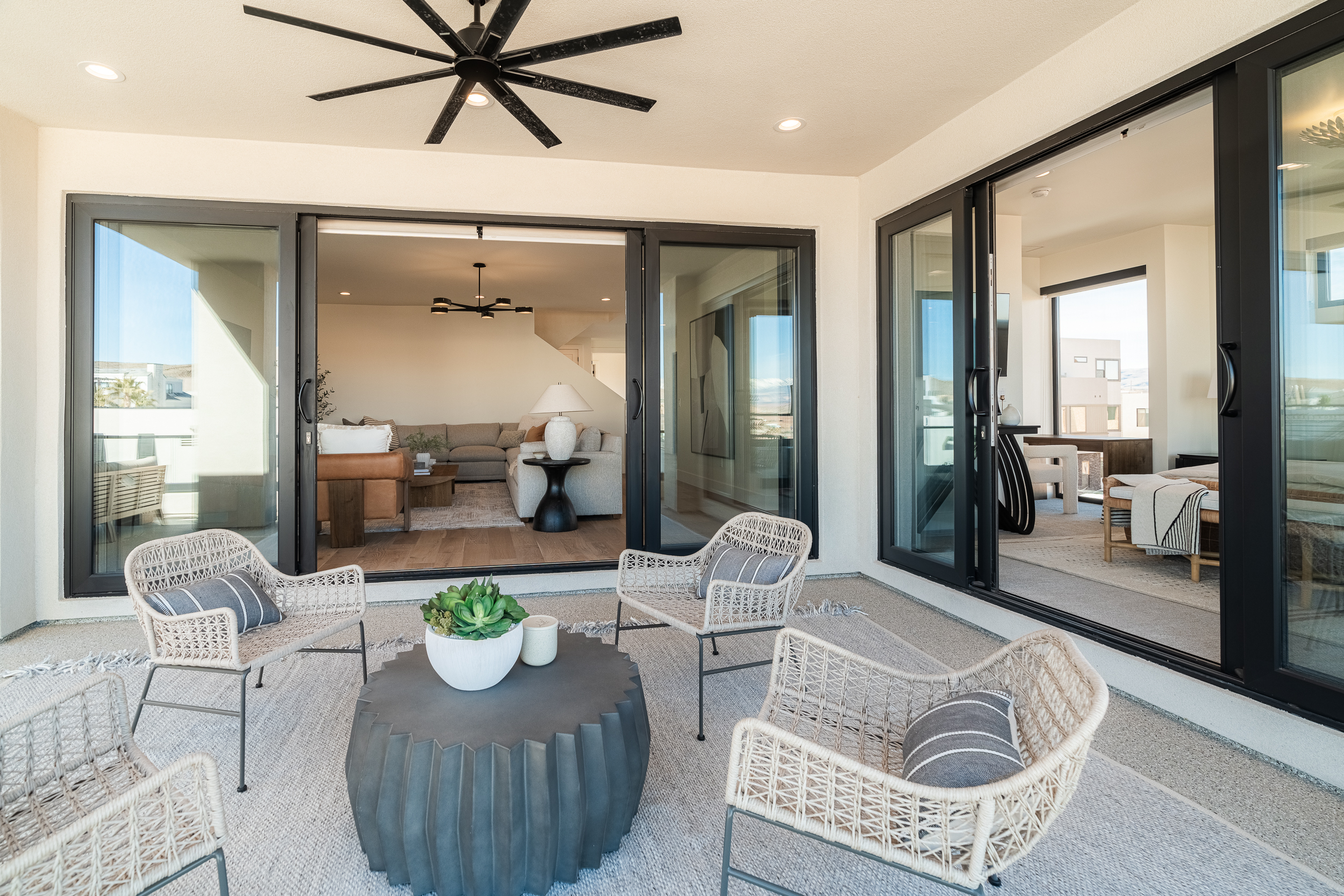 Desert Sapphire - Interior 1