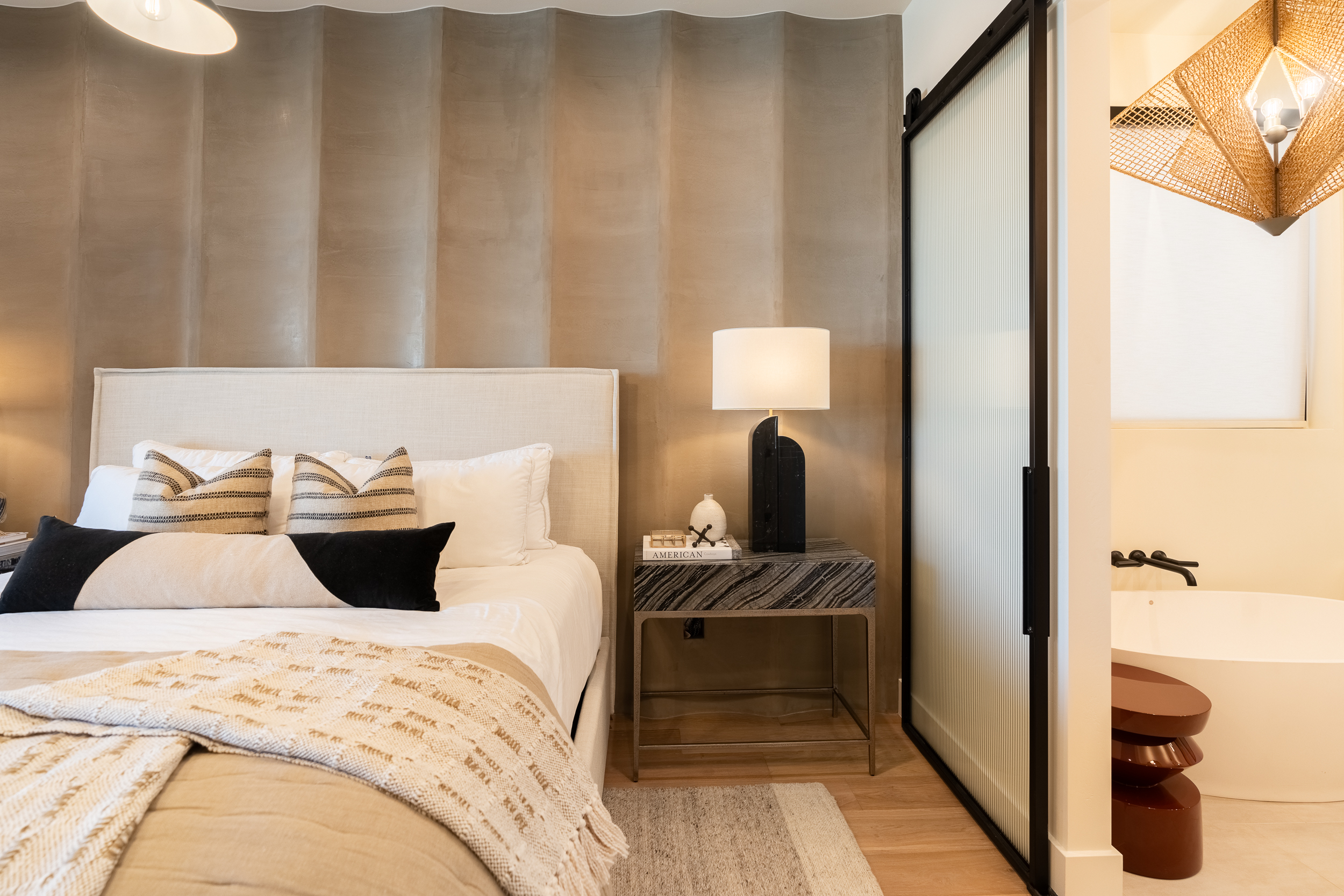 Desert Sapphire - Interior 3