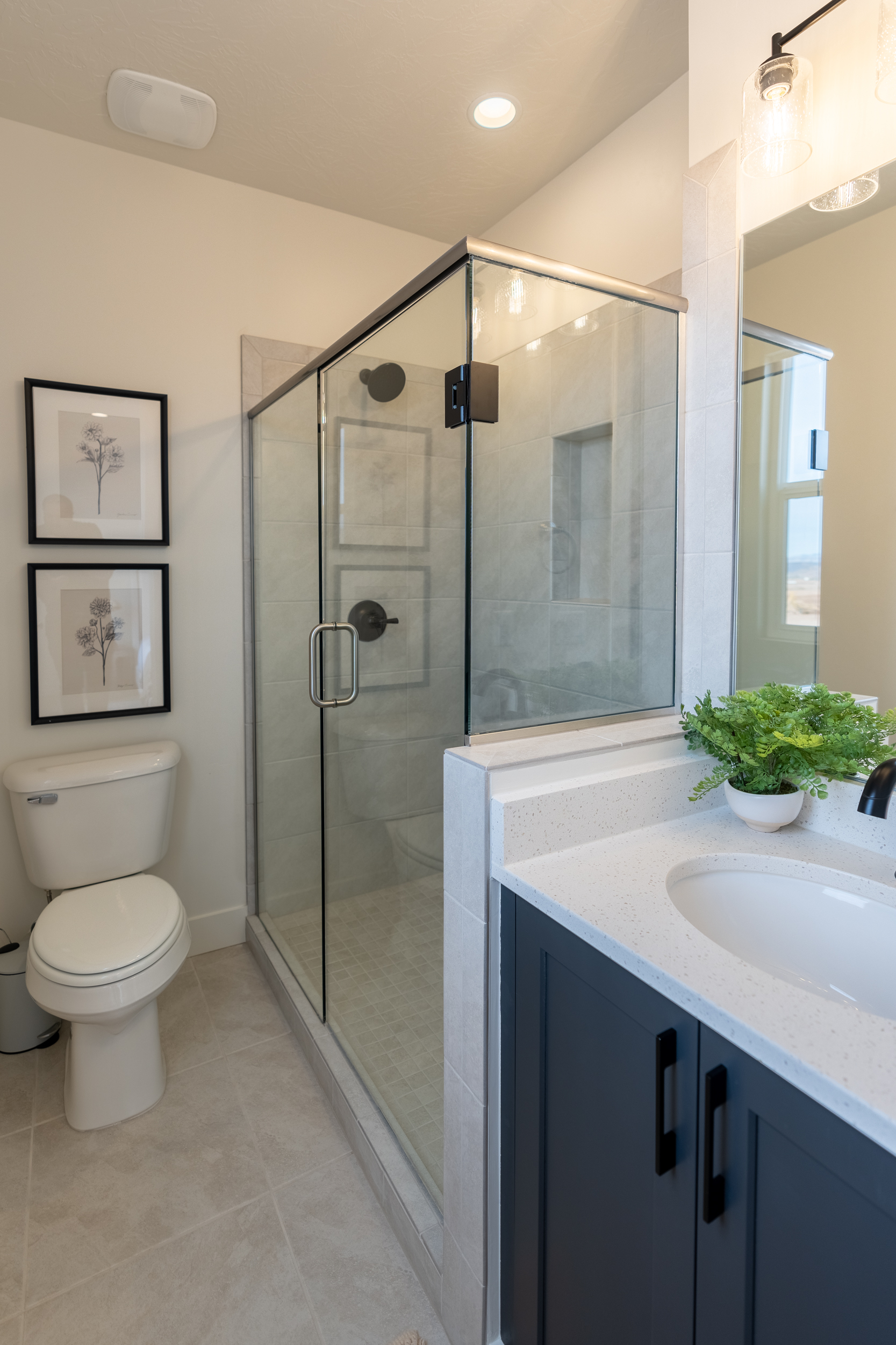 Desert Vista - Interior 1