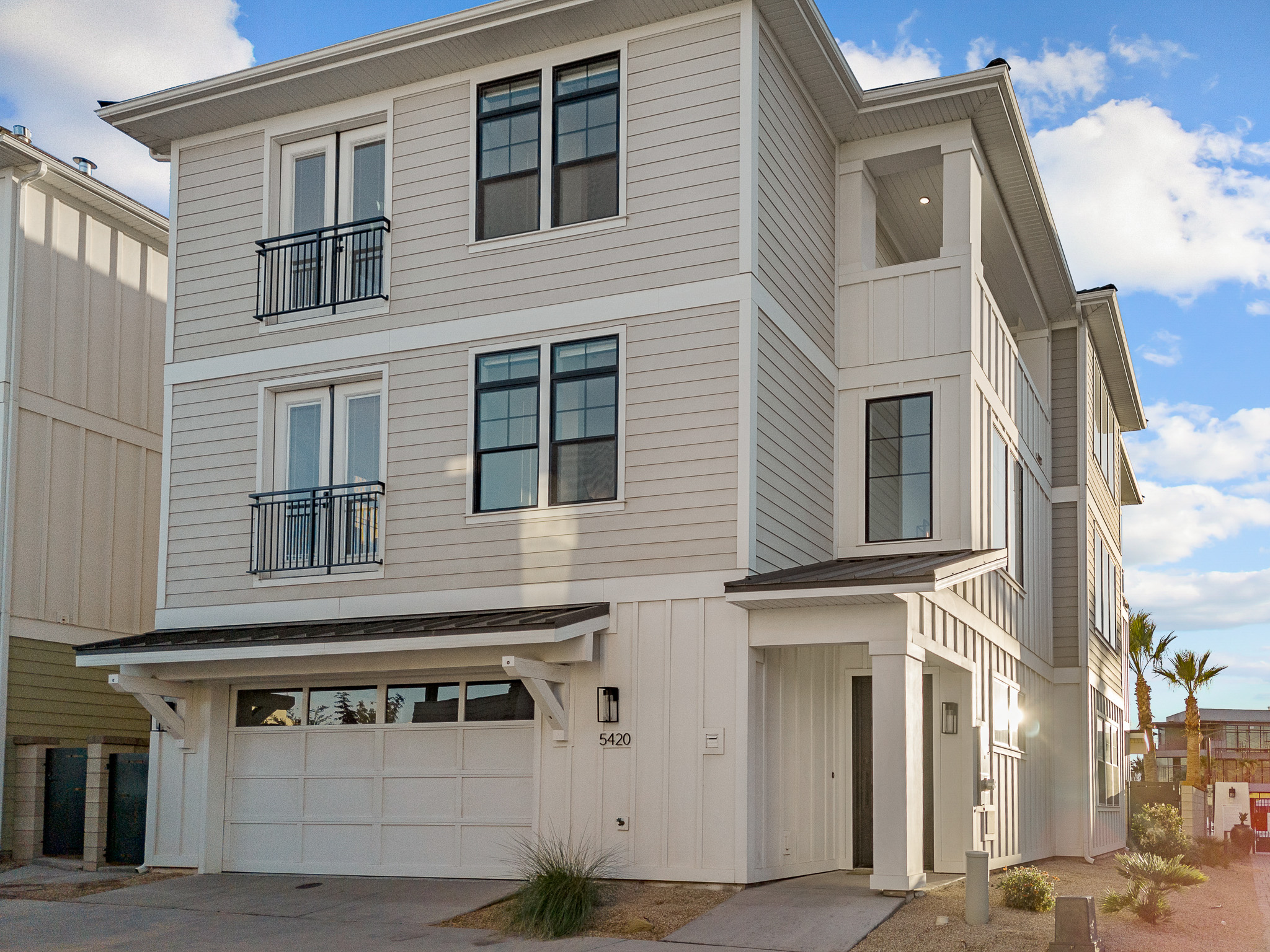 Edgewater - Interior 5