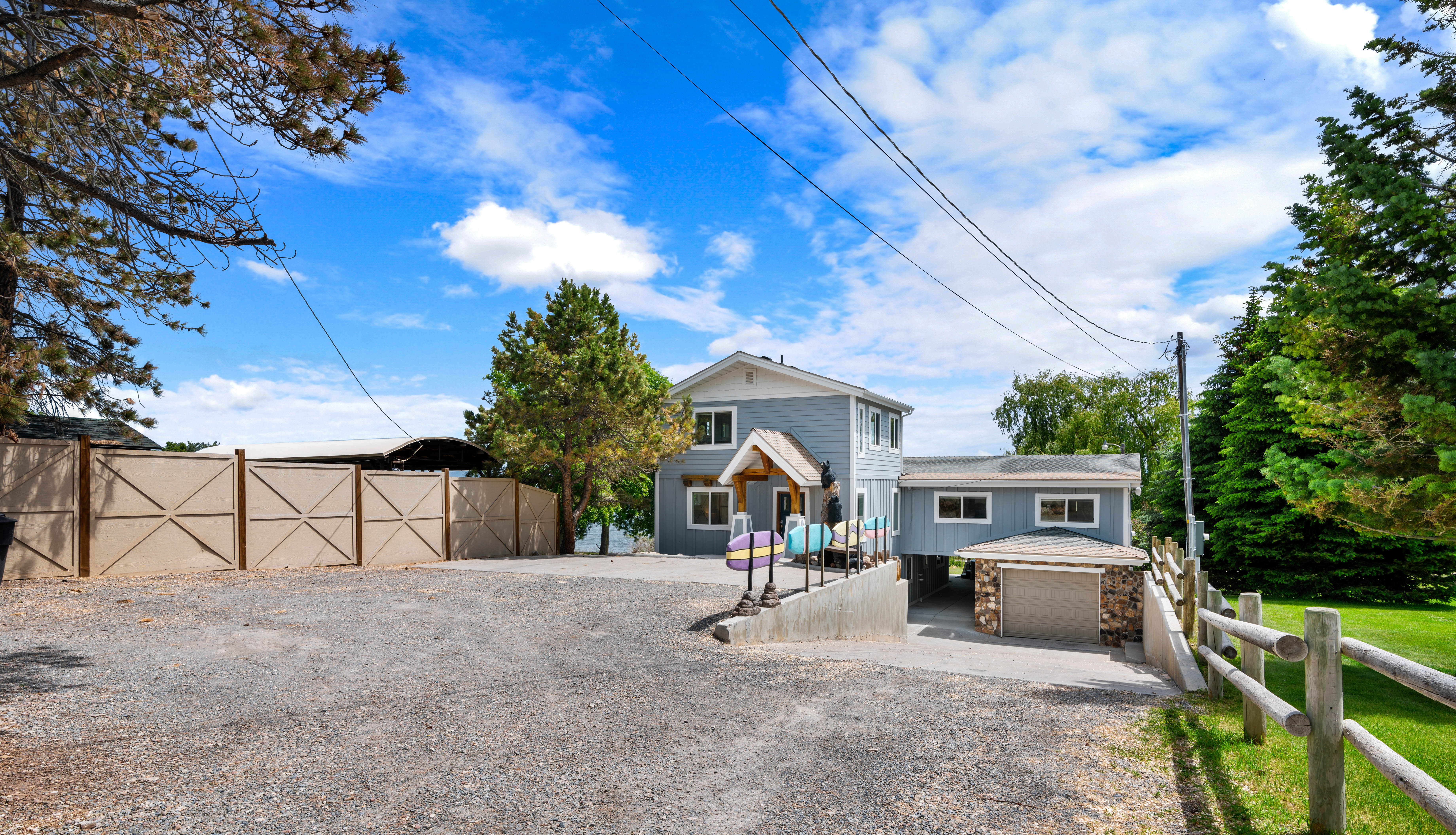 Ember | Lakefront - Interior 1