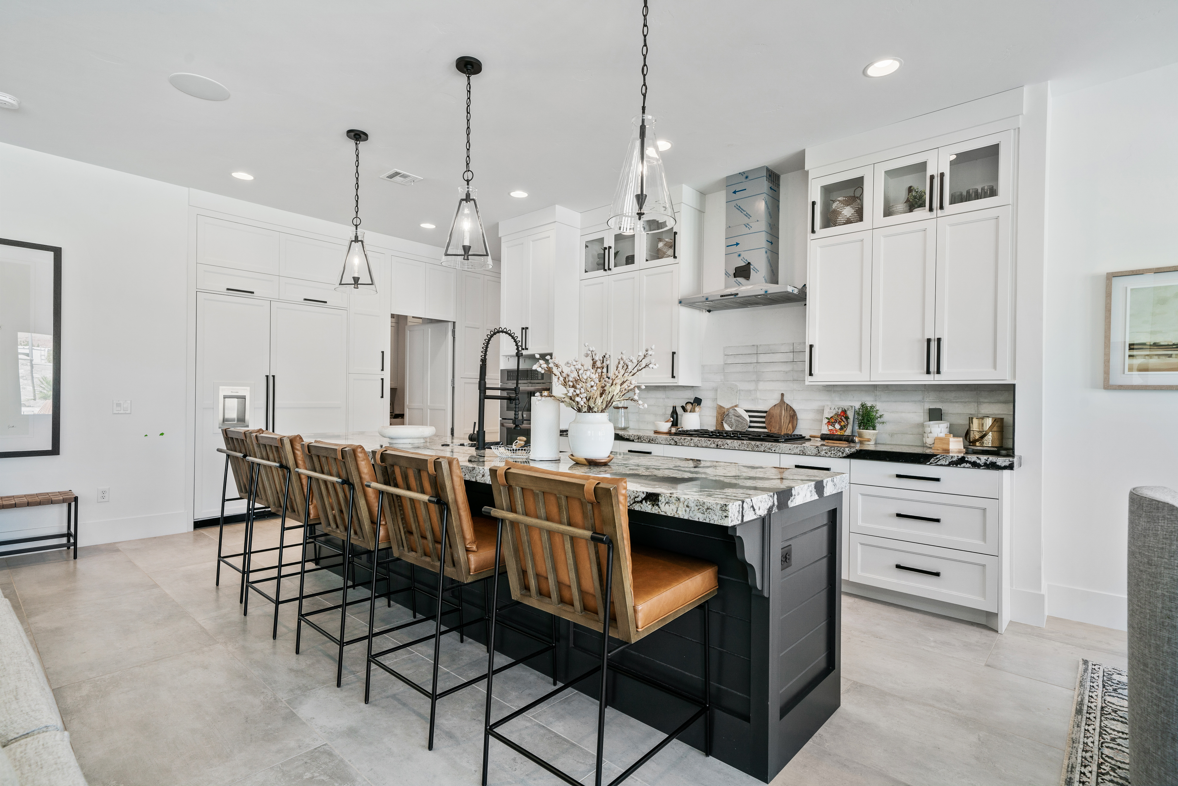 McKenzie - Interior 2