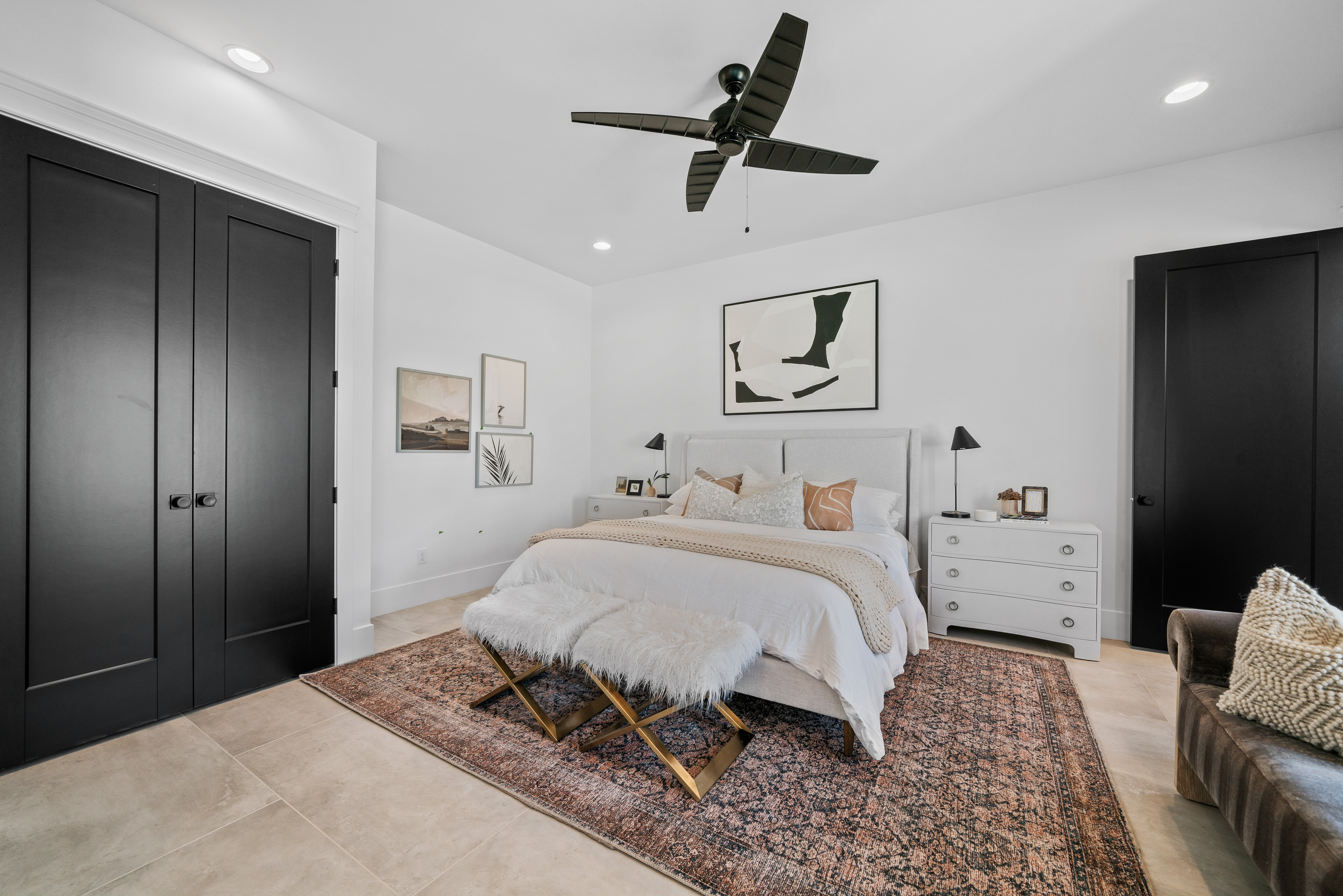 McKenzie - Interior 2