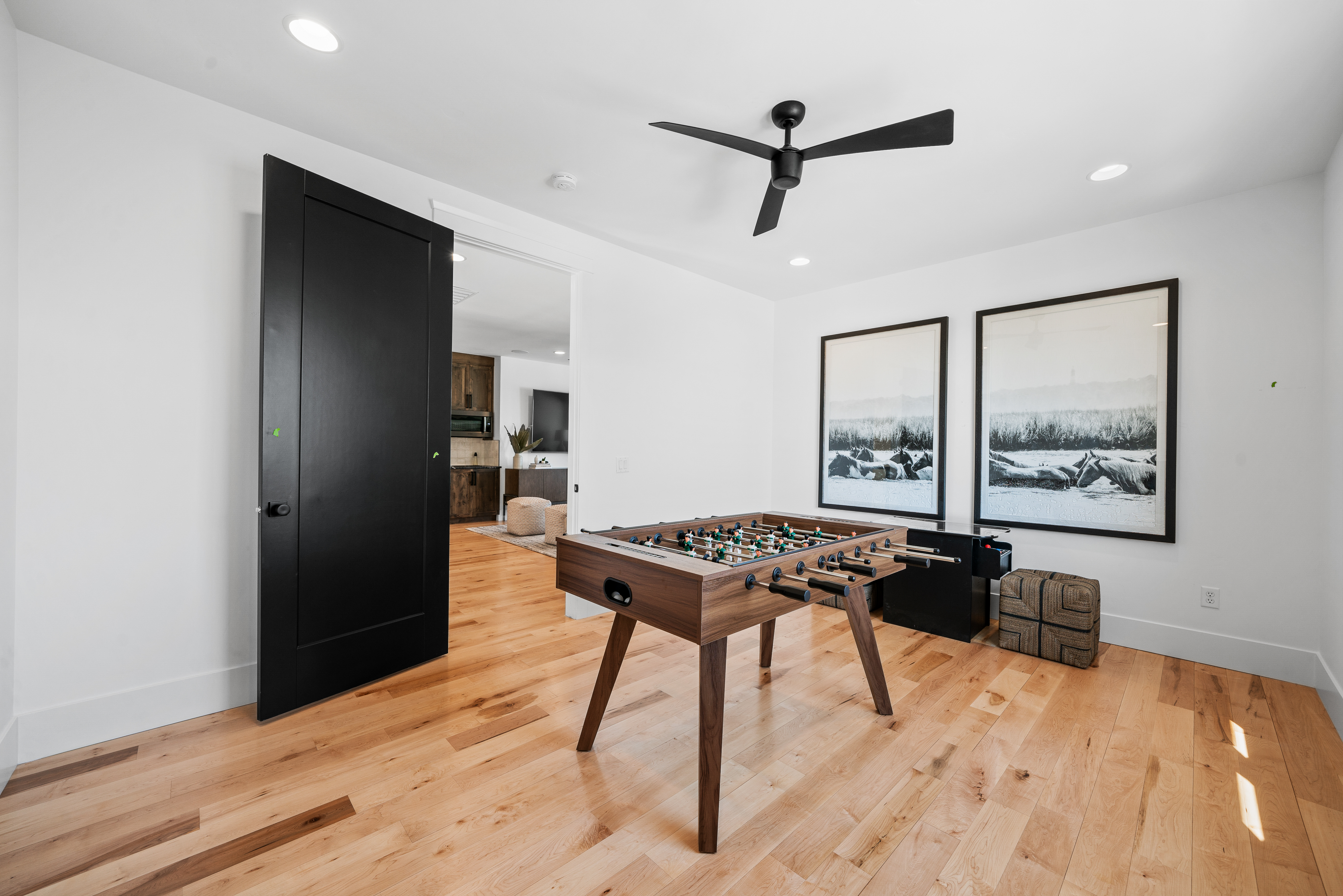 McKenzie - Interior 3