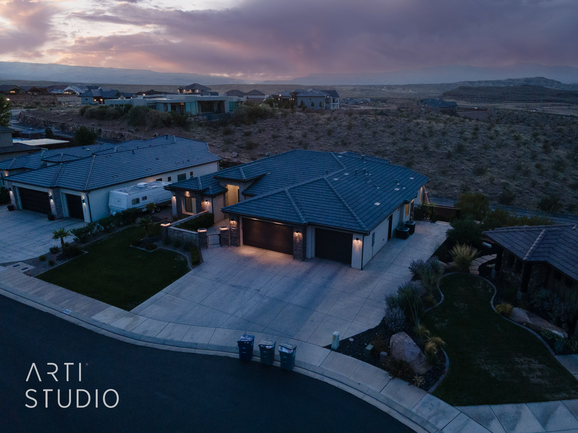 Zen Trail - Interior 1